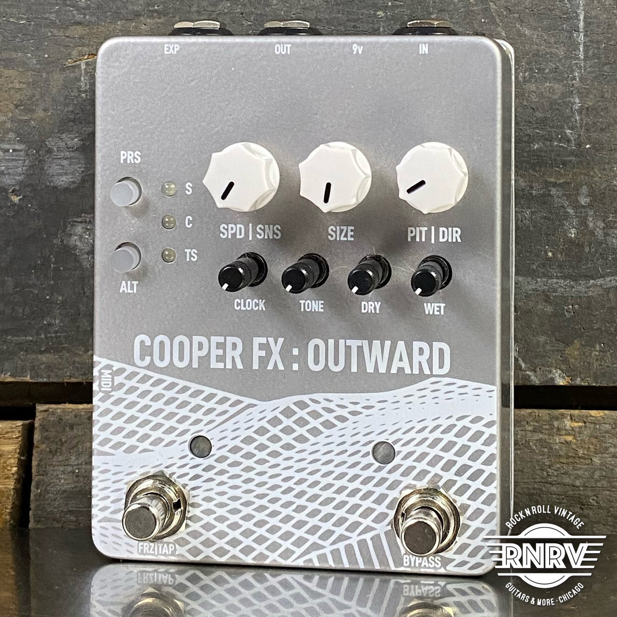 Cooper FX Outward V2 Limited Edition Plunge (RARE) – Rock N Roll Vintage   Synth City