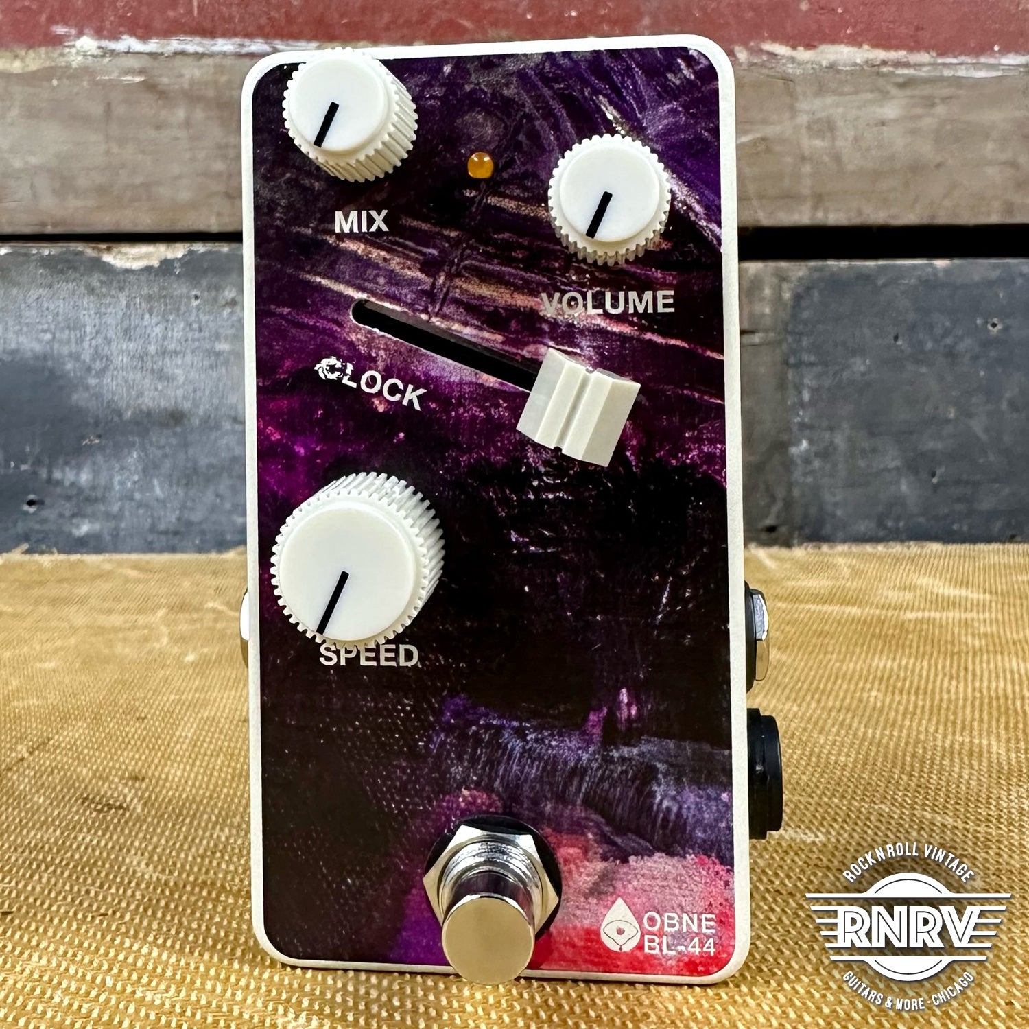 Old Blood Noise BL-44 Reverse – Rock N Roll Vintage & Synth City