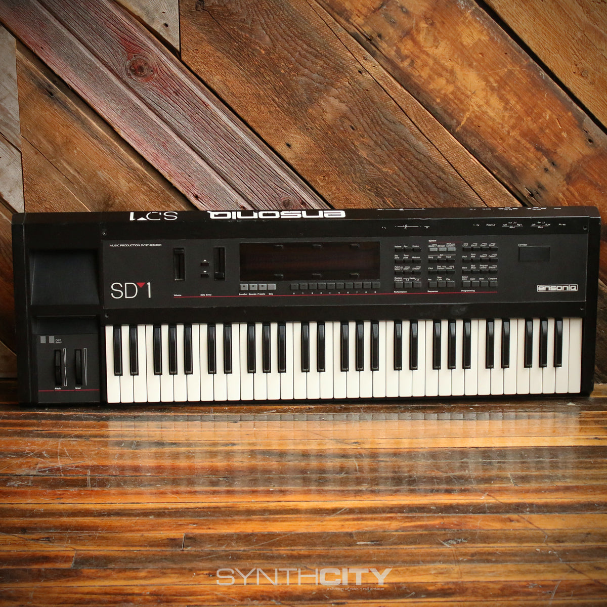 1991 Ensoniq SD-1 Transwave TM Wavetable Digital Synthesizer (VFX